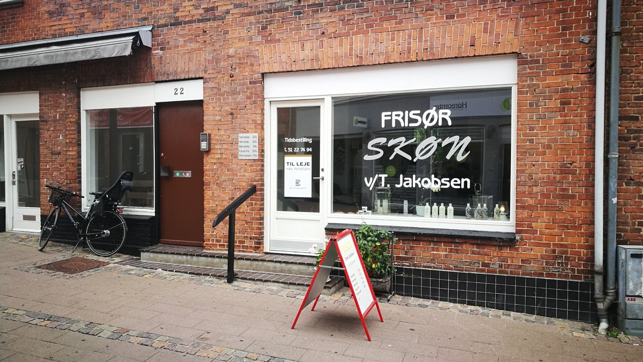 Frisør og wellness,Solgt,1168